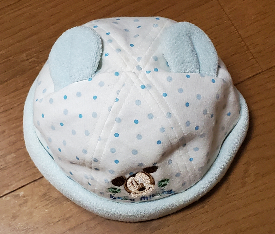 ディズニーベビー帽子サイズ４４cmの写真2枚目
