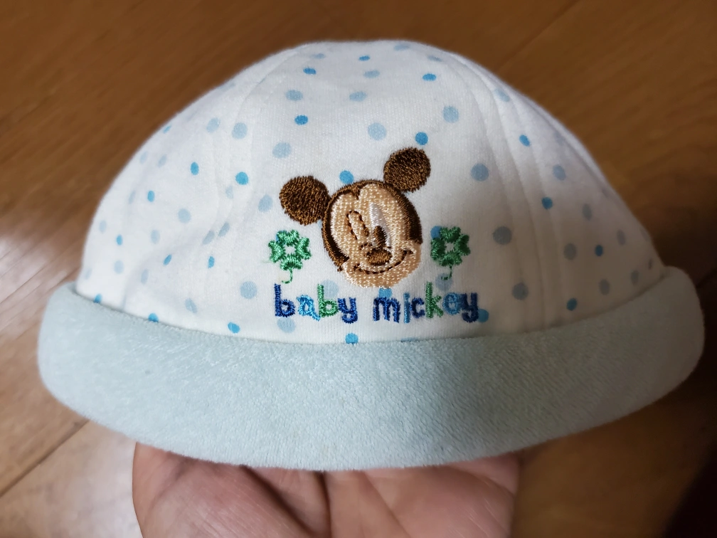 ディズニーベビー帽子サイズ44cmの写真3枚目