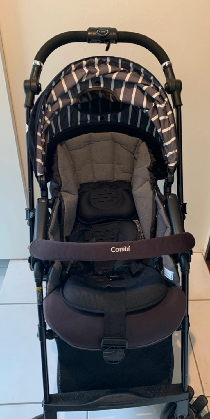 コンビ ベビーカー スゴカルα 4キャス compact エッグクッションの写真5枚目
