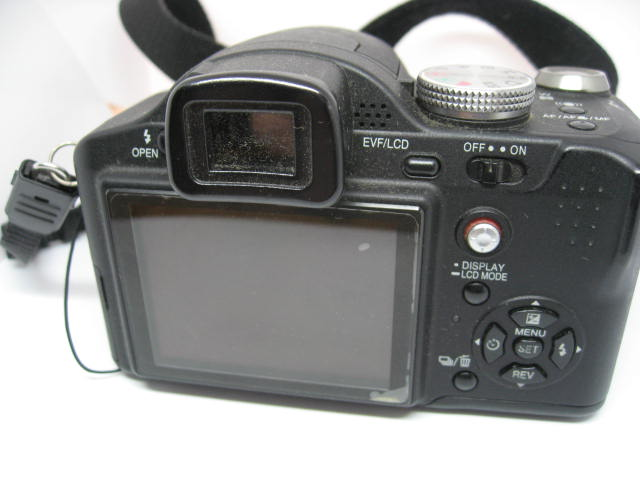 デジタルカメラ　パナソニックFZ-8の写真3枚目