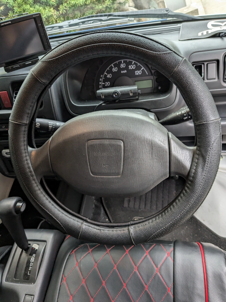 《値下げ》【超美品】軽自動車ステアリングカバー