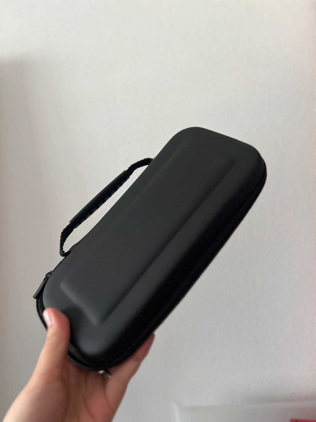 【ケース・フィルム付】Nintendo Switchの写真2枚目