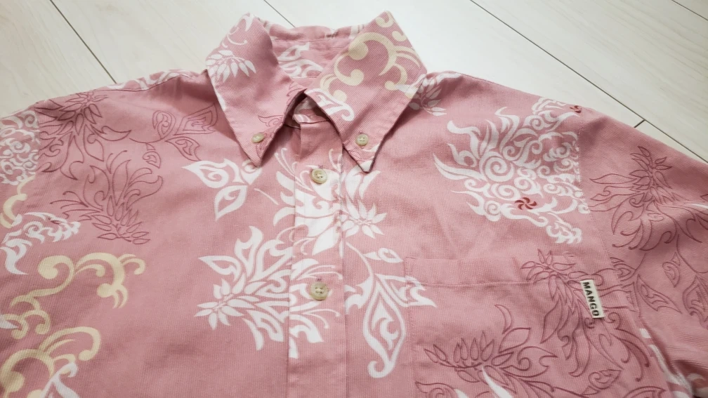 【美品】【Mango】かりゆしウェア 沖縄シャツ Sの写真2枚目