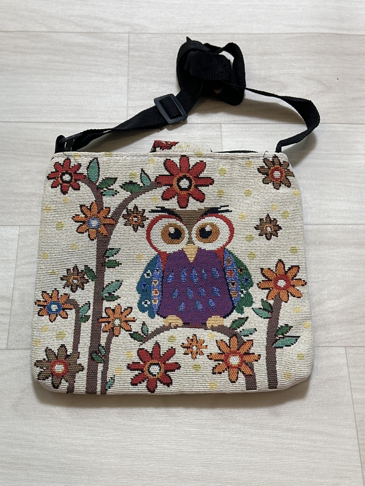 新品　フクロウ　花　ショルダーバッグの写真3枚目