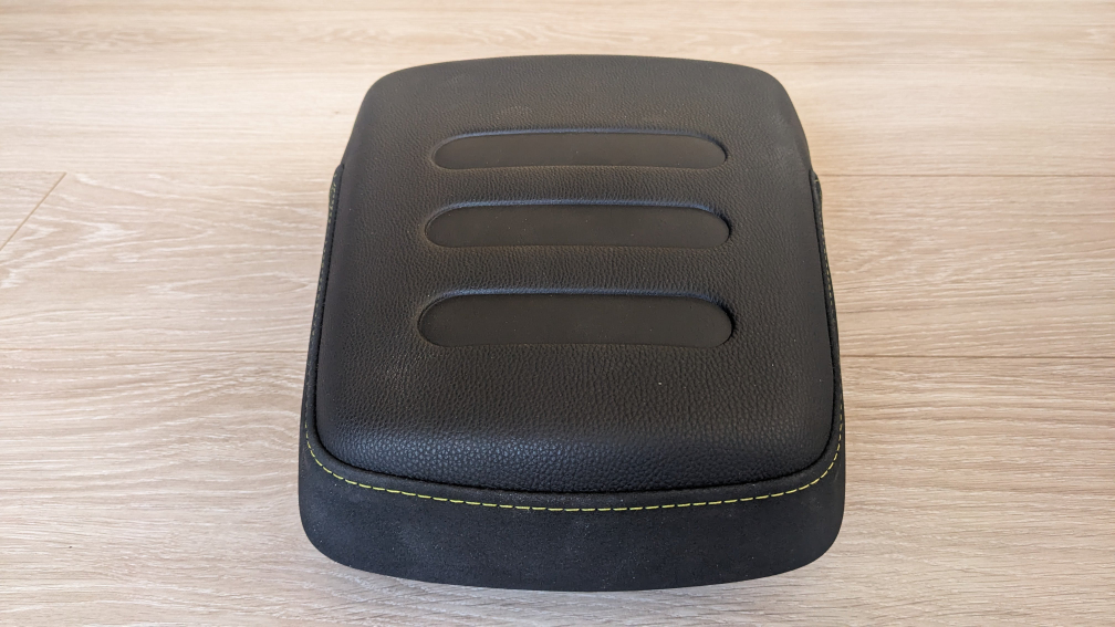 スヴァルトピレン 401タンデムシート280.07.047.010 純正中古ほぼ新品の写真4枚目