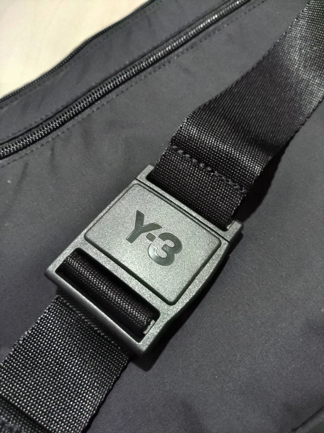 Y3 ボディバックの写真5枚目