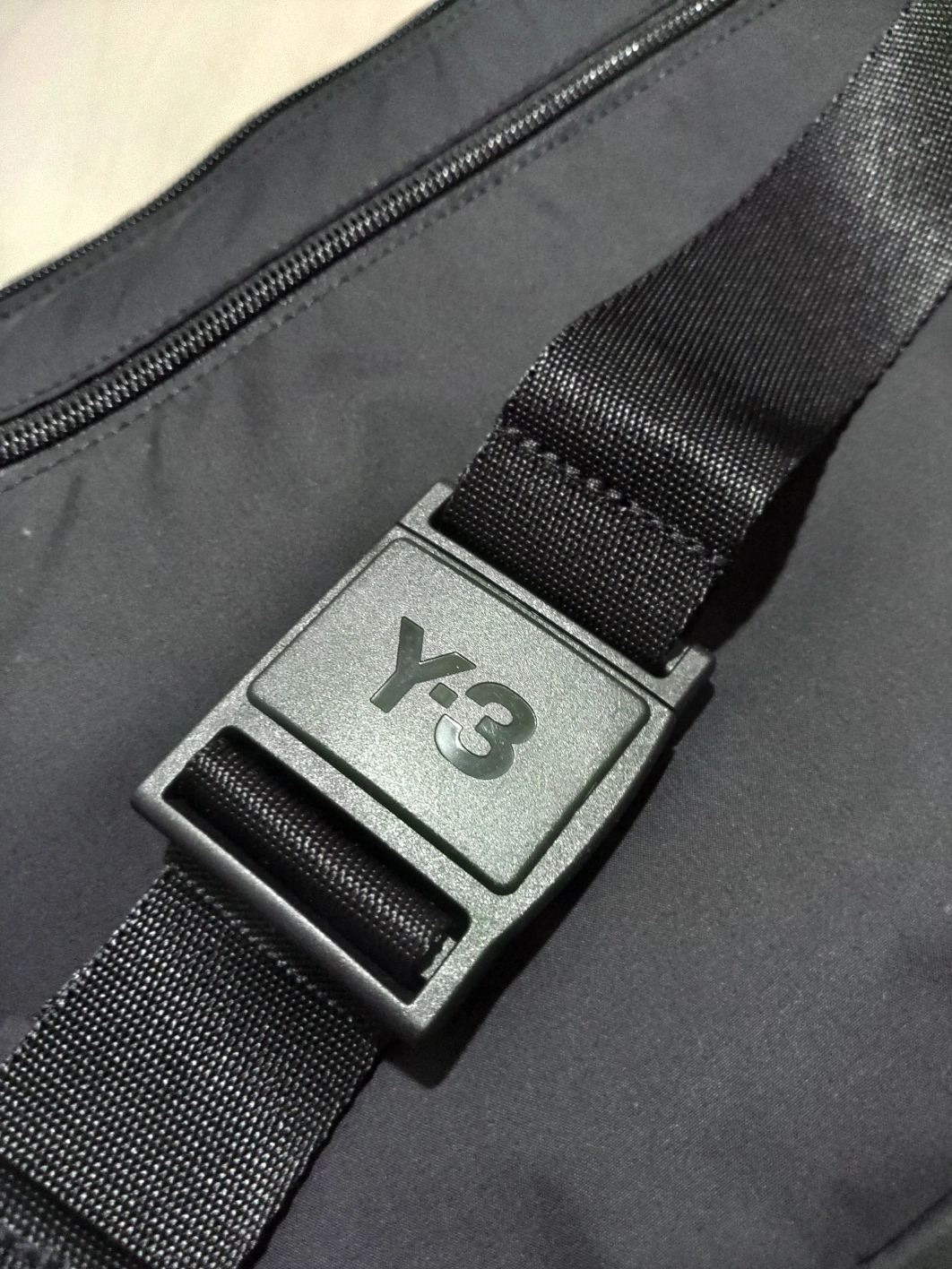 Y3 ボディバックの写真5枚目