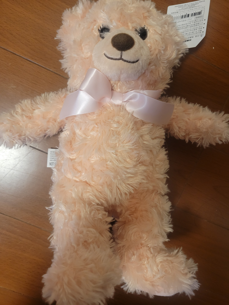 新品タグ付きテディベア