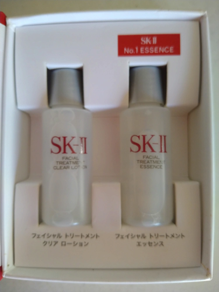 ラスト1 PITERA SKII フェイシャルトリートメント ローションとエッセンス サンプル 7月購入時の商品