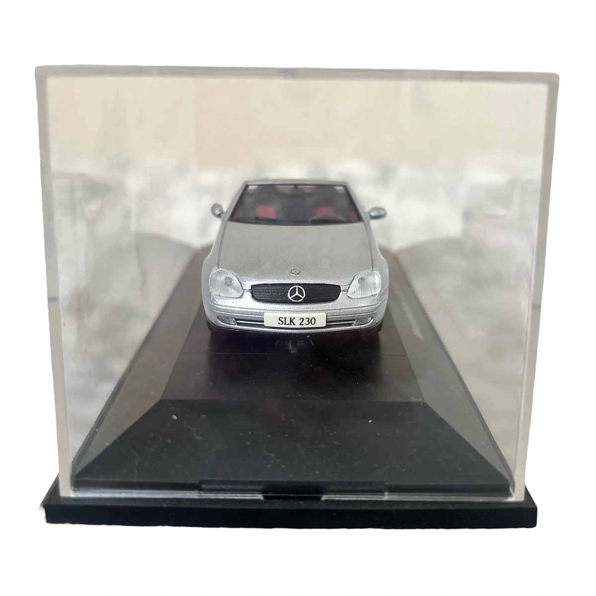 【新品未使用】メルセデスベンツ❤ミニカー モデルカー 1/43 SLK230の写真7枚目