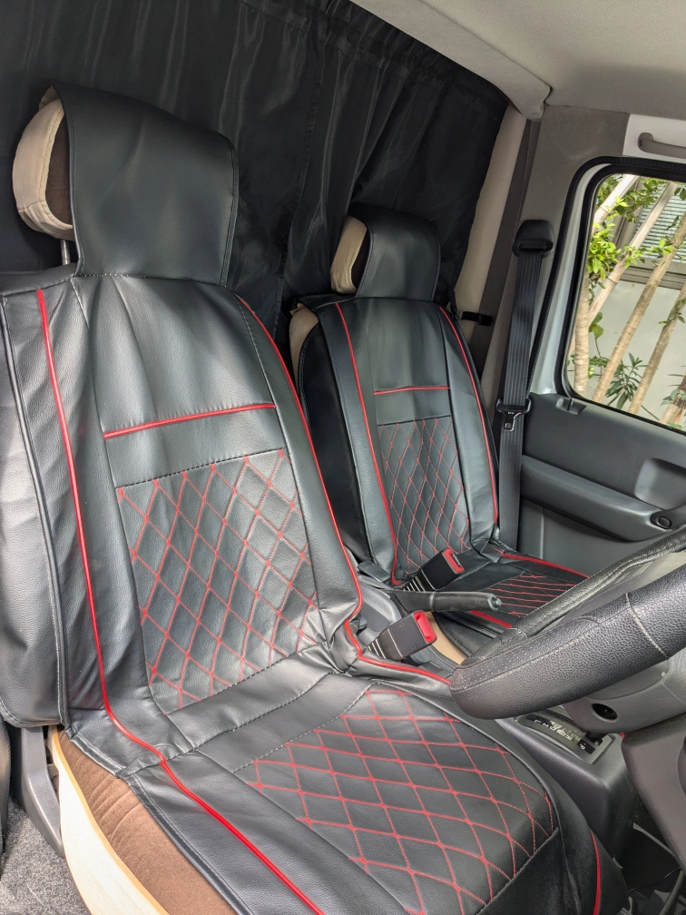 《値下げ》【超美品】軽自動車フロントシートカバー(2枚セット)