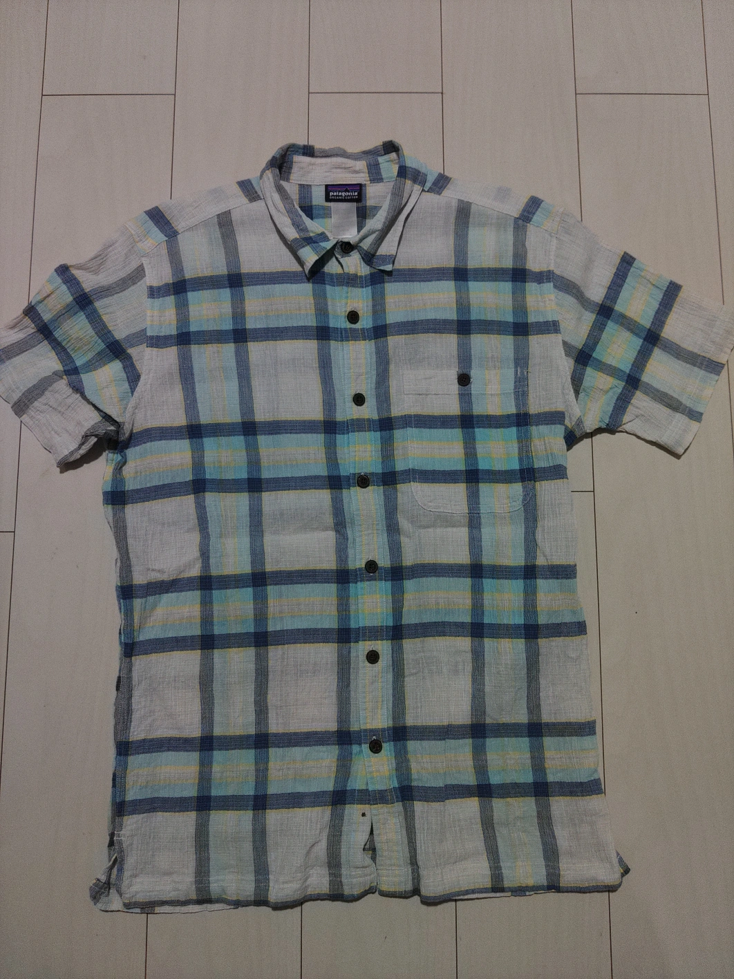 patagonia ボタンシャツ