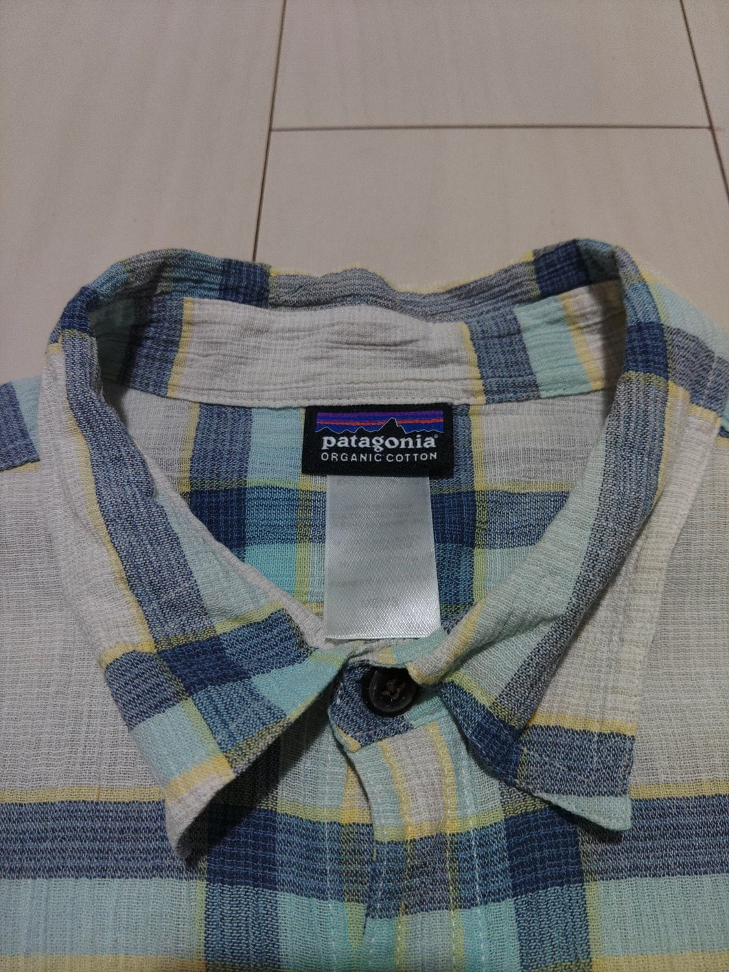 patagonia ボタンシャツの写真2枚目